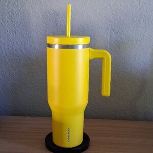 Hydrapeak Bright Yellow 40oz Voyager Stainless Steel Tumbler